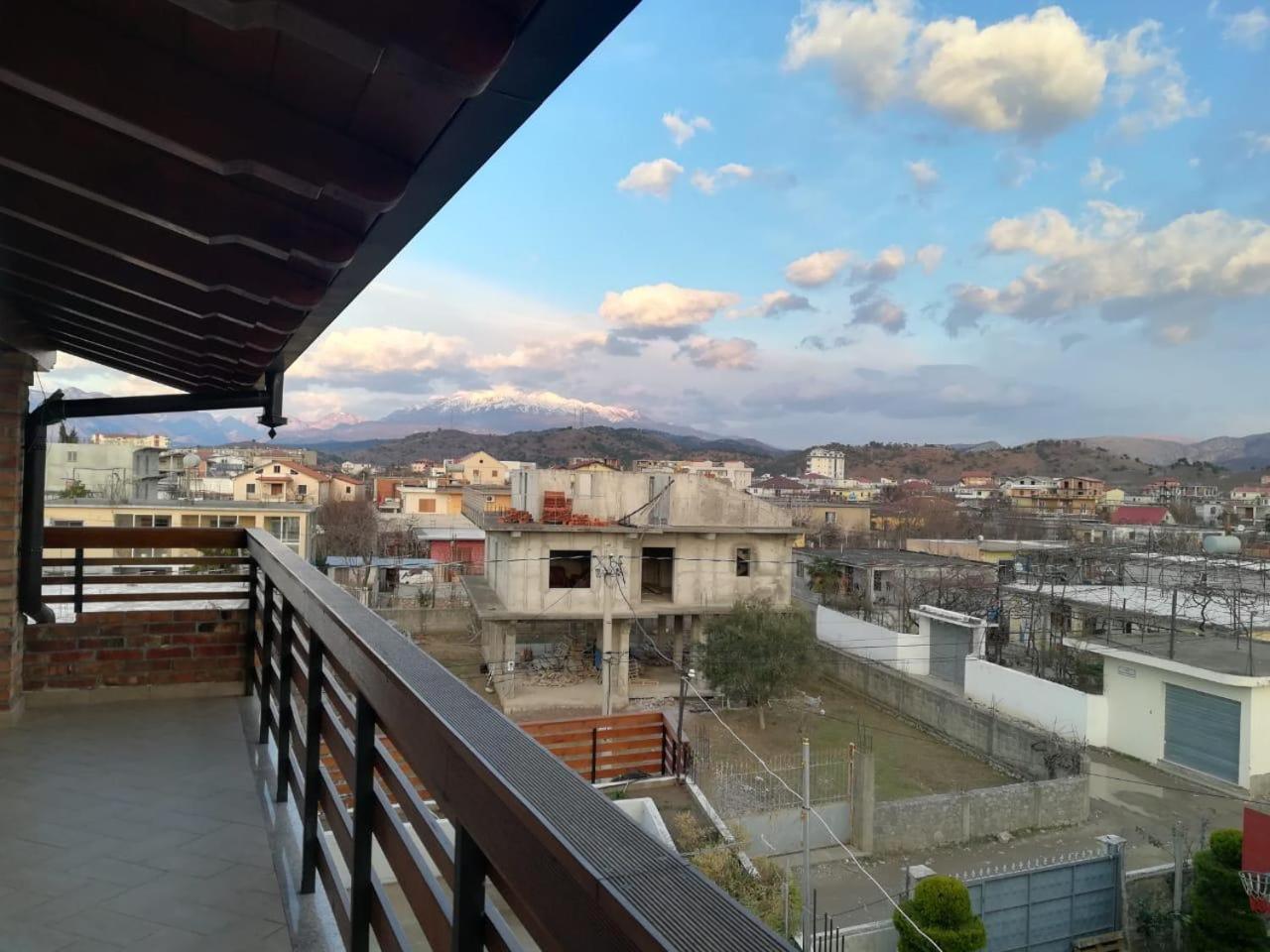 Sara'S Villa Shkodër 外观 照片