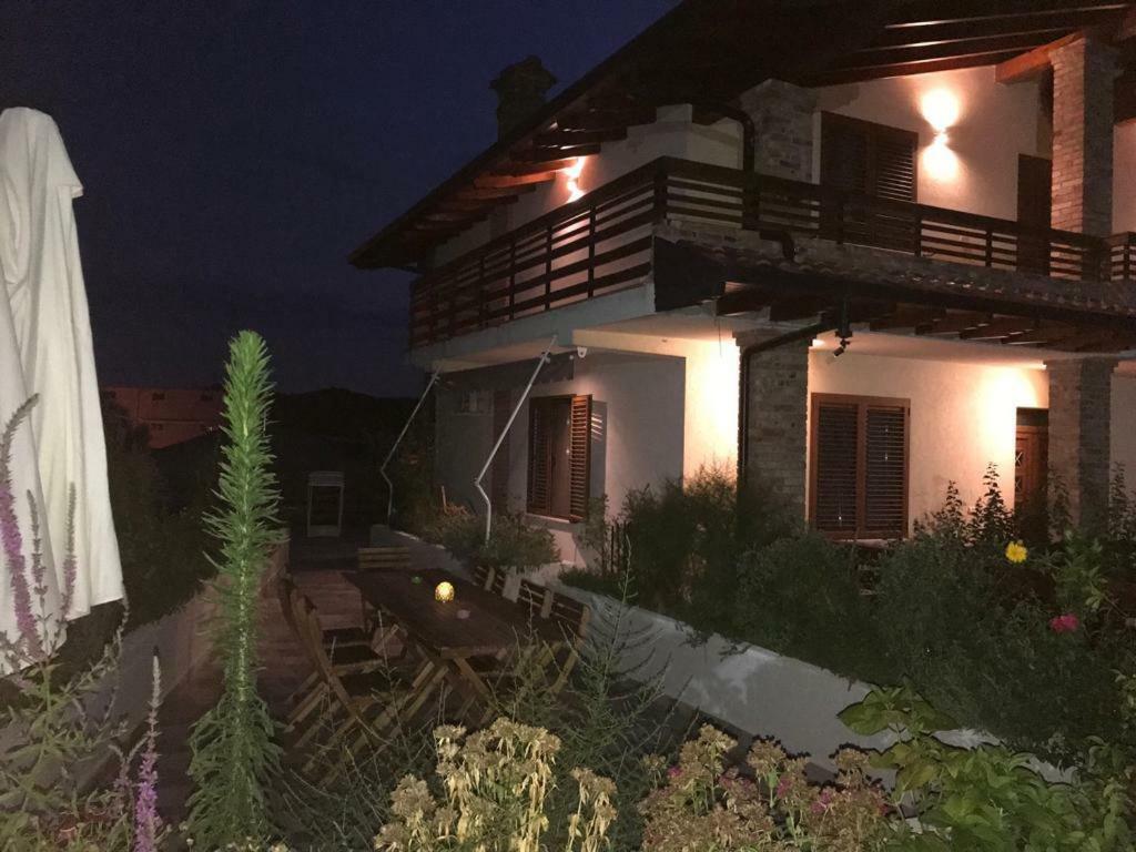 Sara'S Villa Shkodër 外观 照片