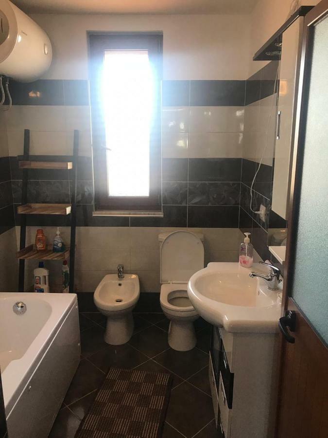 Sara'S Villa Shkodër 外观 照片
