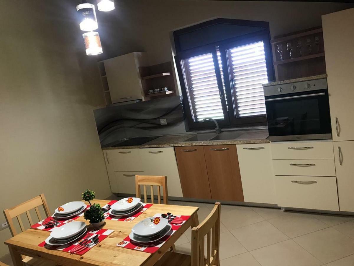 Sara'S Villa Shkodër 外观 照片